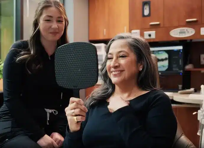 The Issaquah Dentist offering Dental implants services